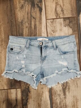 KanCan Denim Shorts Size 27
